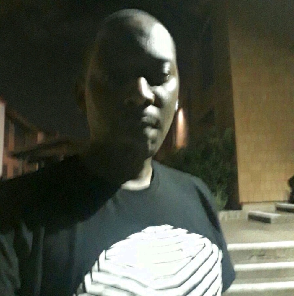 Meet your Posher, Dumisani